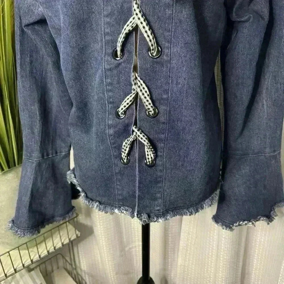 Moelleux Womens M V-Neck Denim Bell Sleeves Frayed Hem Laced Back Hobo Tunic Top - Picture 7 of 10